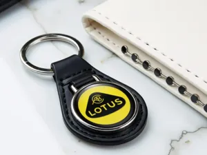 Lotus Metall Schlüsselanhänger Robust Glänzend Moderner
